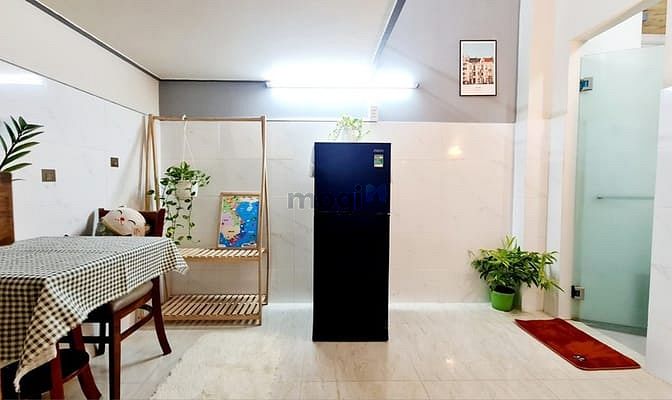 Hình ảnh Hẻm xe tải-sát hàng xanh/huu/hutech