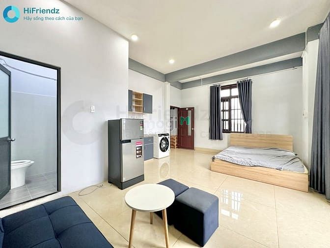 Hình ảnh Cho thuê studio full nội thất, bancol cực thoáng gần Phạm Văn Đồng