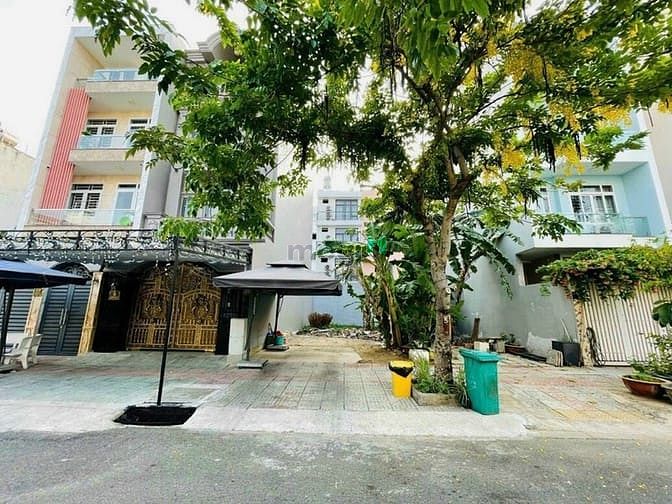 Hình ảnh Cần bán 200m2(10x20m)- thổ cư 100%, Giáp SG, QL 13 mở rộng, Vạn Phúc