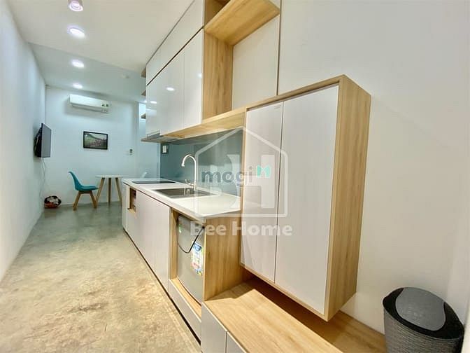 Hình ảnh Cho Thuê Căn Hộ Full Nội Thất Cửa Sổ Lớn Tách Bếp