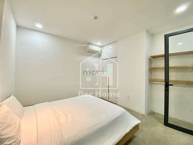 Hình ảnh Cho Thuê Căn Hộ Full Nội Thất Cửa Sổ Lớn Tách Bếp