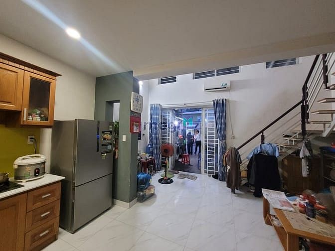 Hình ảnh THƠM - BÁN TOÀ CHDV 14P MẶT TIỀN ĐƯỜNG 22 ,P.Phước long b ,tp.thu đức-