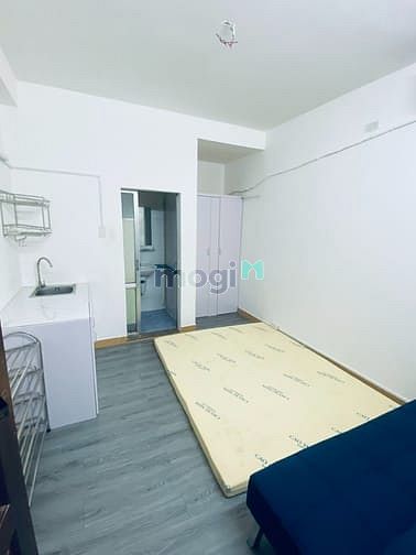 Hình ảnh Phòng trọ cách sân bay Tân Sơn Nhất 650m