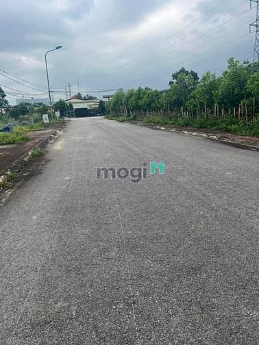 Hình ảnh Bán gấp lô đất gần Công Viên nước Củ Chi giá chỉ 4 triệu/1m2 SHR