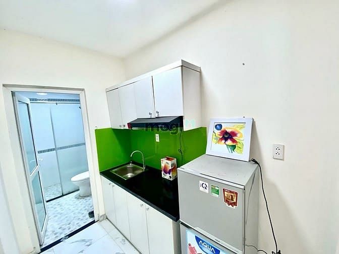 Hình ảnh Cho Thuê Căn Hộ Ban Công Full NT Ngay Vòng Xoay Lăng Cha Cả