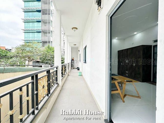 Hình ảnh CH 1PN bancol - full NT ngay Hàng xanh, Điện Biên Phủ