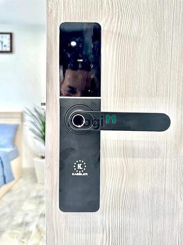 Hình ảnh Cho Thuê Căn Ban Công Full Nội Thất Tại P.4 Tân Bình Kế Sân Bay