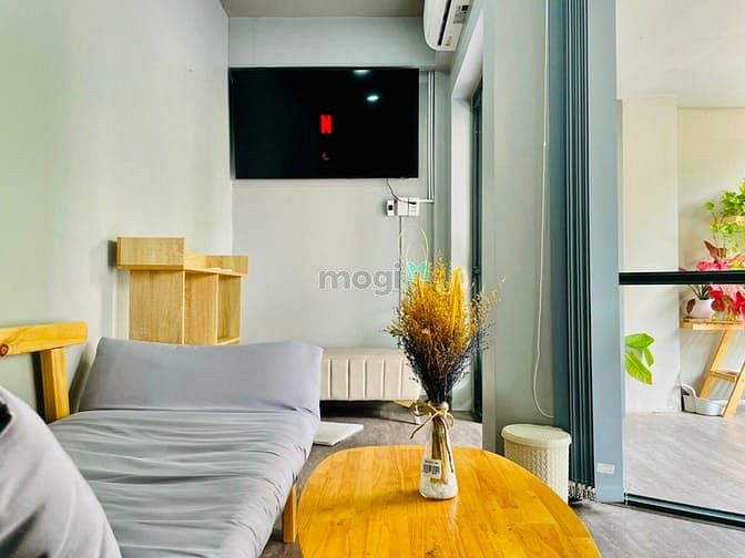 Hình ảnh Cho Thuê PENHOUSE 45m2 Cao Cấp Quận 1 - Gần Phố Bùi Viện