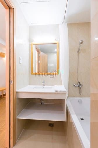 Hình ảnh Cho Thuê Căn Hộ Ban Công Full Nội Thất 1 PN Cửa Sổ Lớn m Khu Sân Ba
