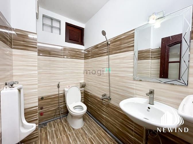 Hình ảnh Studio tách bếp, cửa sổ lớn, full nt, ngay Nguyên  Thị Thập, Quận 7