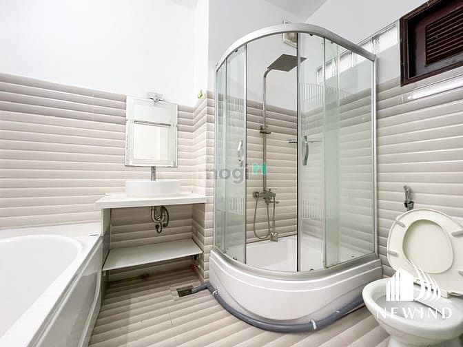 Hình ảnh Studio tách bếp, cửa sổ lớn, full nt, ngay Nguyên  Thị Thập, Quận 7