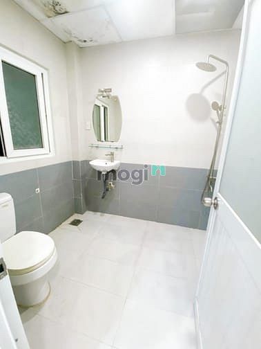 Hình ảnh Căn Hộ Tách Bếp 1PN Full Nội Thất Cửa Sổ Thoáng Tại P2 Tân Bình