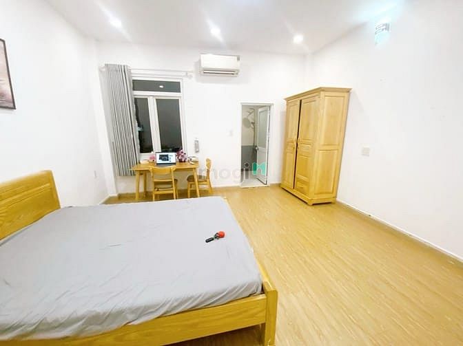 Hình ảnh Căn Hộ Tách Bếp 1PN Full Nội Thất Cửa Sổ Thoáng Tại P2 Tân Bình