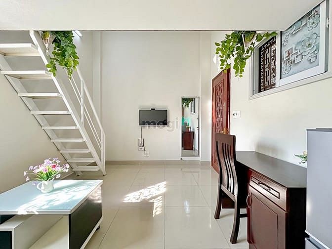Hình ảnh (*Hình thật giá thật*) Duplex full nội thất ngay Tân Kiểng