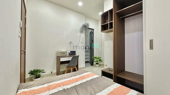 Hình ảnh Cho Thuê Căn Hộ Ban Công Full NT Khu Sân Bay Quận Tân Bình