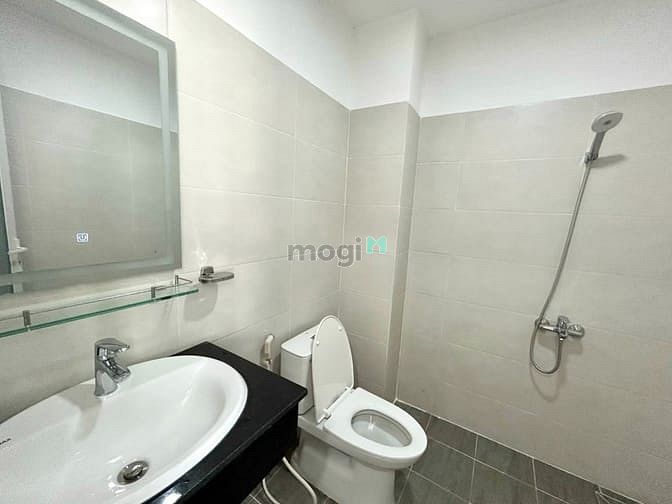 Hình ảnh (*Hình thật giá thật*) Studio full nội thất ngay CMT8