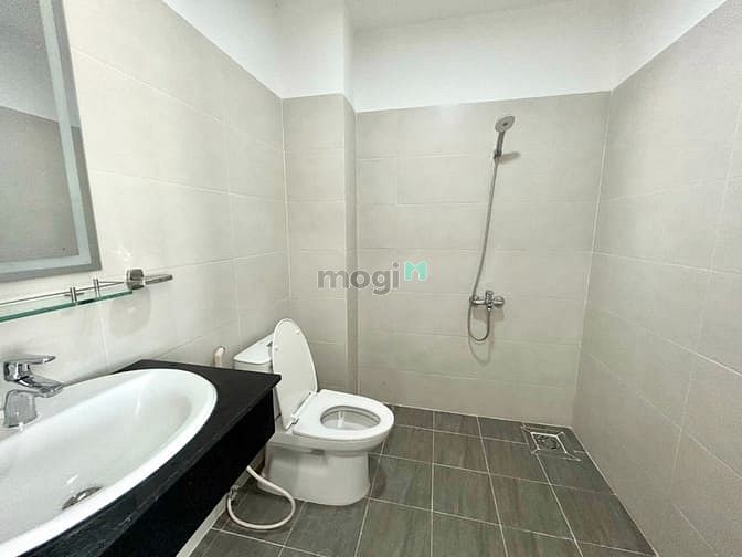 Hình ảnh (*Hình thật giá thật*) Studio full nội thất ngay CMT8