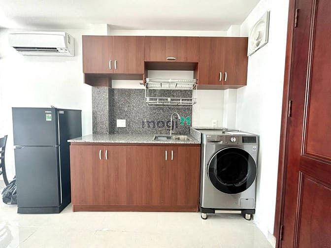 Hình ảnh (*Hình thật giá thật*) Studio full nội thất ngay CMT8