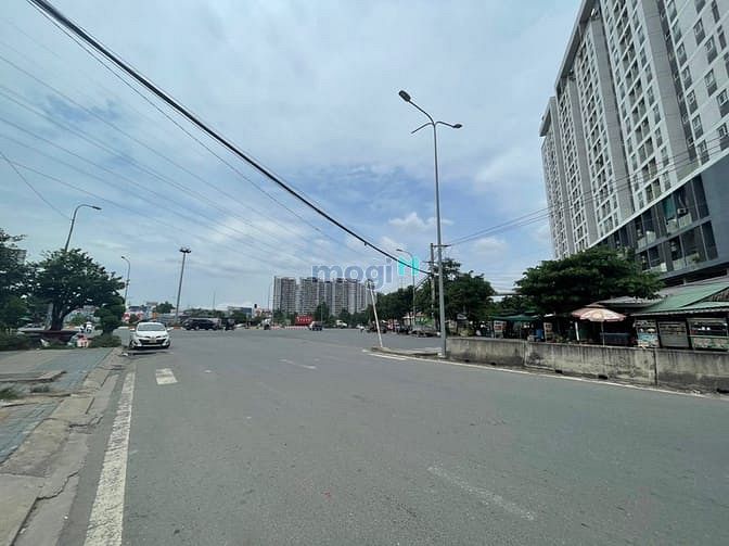 Hình ảnh Bán khuôn đất lớn 2 mặt tiền vòng xoay Liên phường, 5872m2, 4xx tỷ.