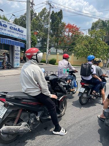 Hình ảnh Bán đất 961m2 full thổ giá 29,5 tỷ tl mạnh mt đường tth14, q12