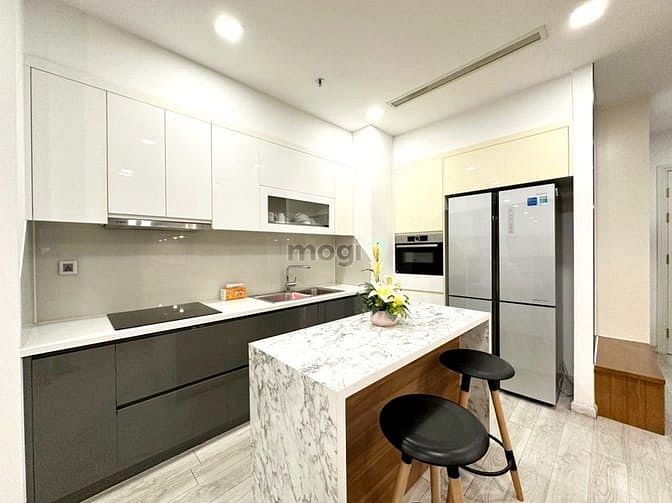 Hình ảnh 🌟🌟 Cần cho thuê Gấp 2PN-2WC 79m2, Vinhomes Golden River giá 28 triệu