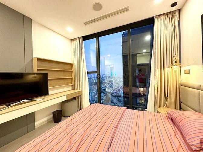 Hình ảnh 🌟🌟 Cần cho thuê Gấp 2PN-2WC 79m2, Vinhomes Golden River giá 28 triệu
