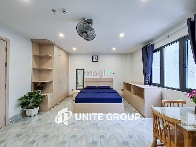 Hình ảnh Cho Thuê Căn Hộ Ban Công Full NT Khu Sân Bay Quận Tân Bình