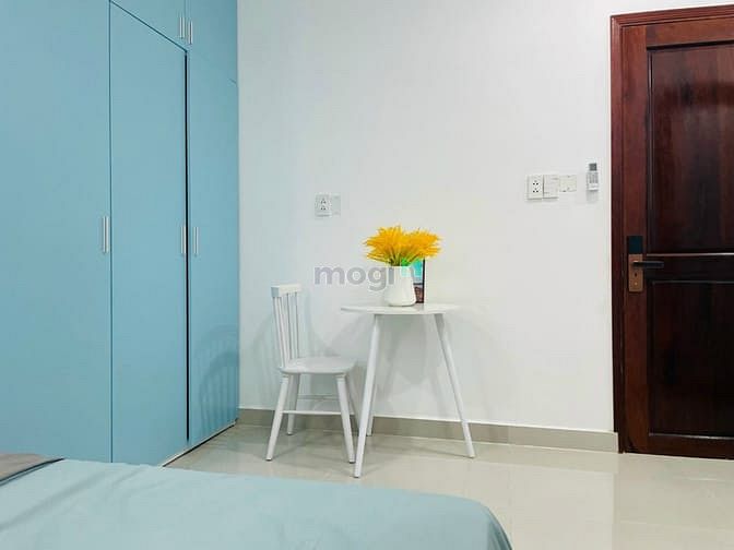 Hình ảnh Căn Hộ Ban Công Full Nội Thất Tách Bếp Ngay Vòng Xoay Lăng Cha Cả
