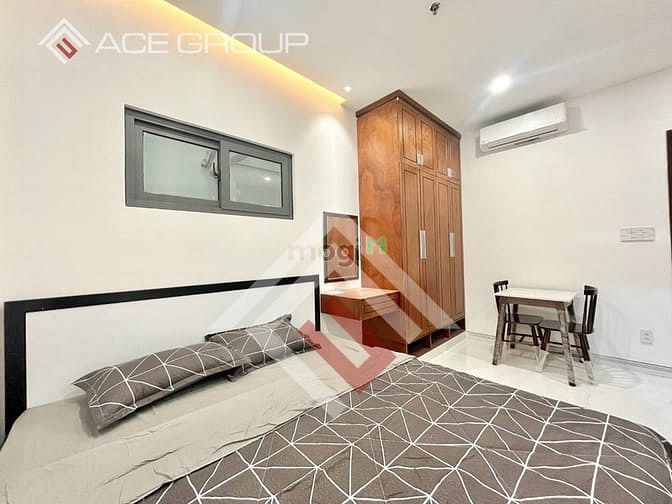 Hình ảnh Căn Hộ Ban Công Full Nội Thất Cửa Sổ Lớn Tách Bếp Ngay Chợ Tân Bình