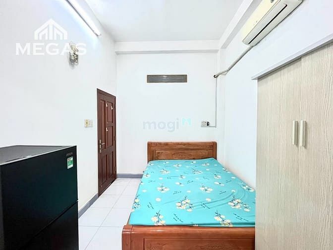 Hình ảnh Studio Full Nội Thất - Cửa Sổ Ở Trung Mỹ Tây
