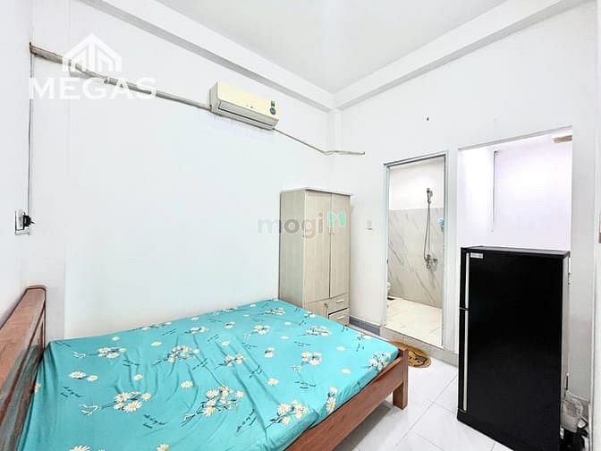 Hình ảnh Studio Full Nội Thất - Cửa Sổ Ở Trung Mỹ Tây