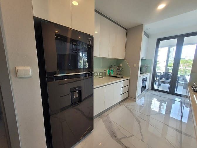 Hình ảnh bán penthouse hưng vượng 1 có thang máy giá 4,4 tỷ