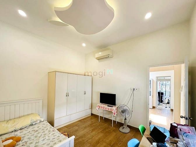 Hình ảnh Nhà ĐẸP quận PHÚ NHUẬN- từ 2 PN