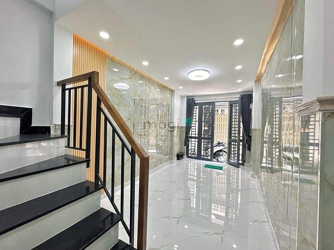 Hình ảnh Nhà ĐẸP quận PHÚ NHUẬN- từ 2 PN