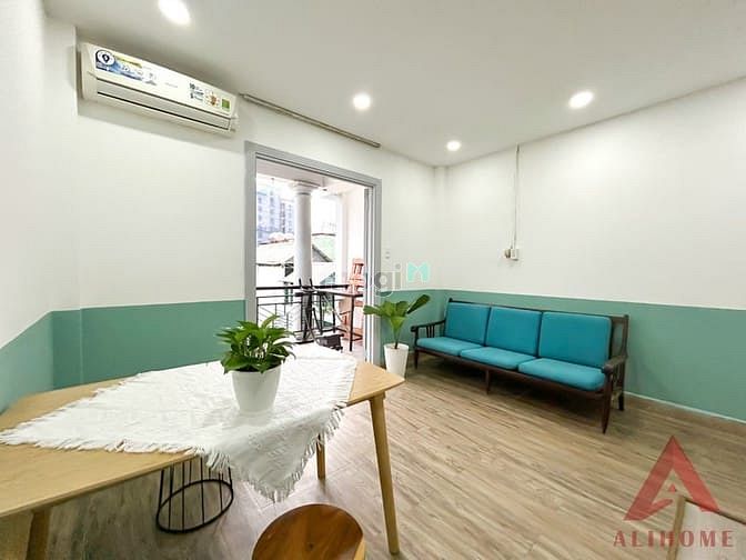 Hình ảnh Cho Thuê PENHOUSE 45m2 Cao Cấp Quận 1 - Gần Phố Bùi Viện