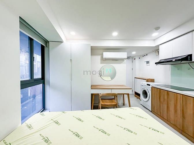 Hình ảnh Căn Hộ Cao Cấp Full Nội Thất. Cửa Sổ Thoáng Mát Nhiều Ánh Sáng Q7