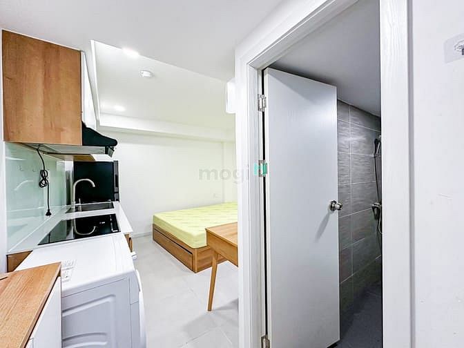 Hình ảnh Căn Hộ Cao Cấp Full Nội Thất. Cửa Sổ Thoáng Mát Nhiều Ánh Sáng Q7