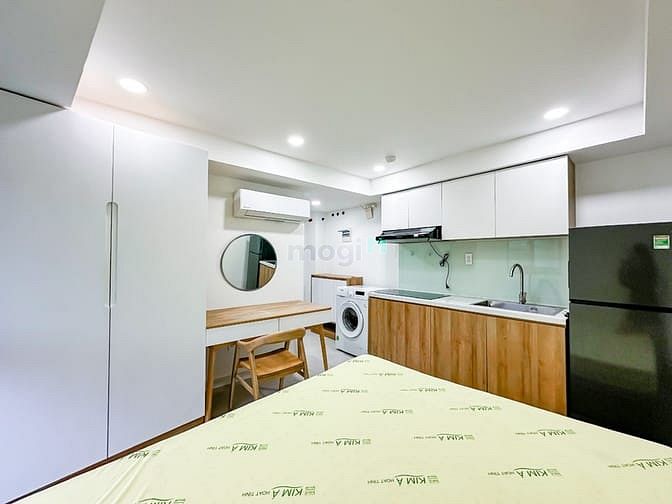 Hình ảnh Căn Hộ Cao Cấp Full Nội Thất. Cửa Sổ Thoáng Mát Nhiều Ánh Sáng Q7