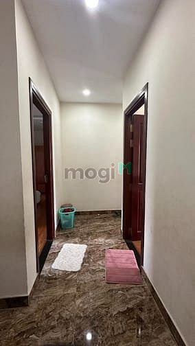 Hình ảnh Biệt Thự mặt tiền Tên Lửa - Ngang 8m, 3 Tầng, 5 PN, SHR Hoàn công đủ.