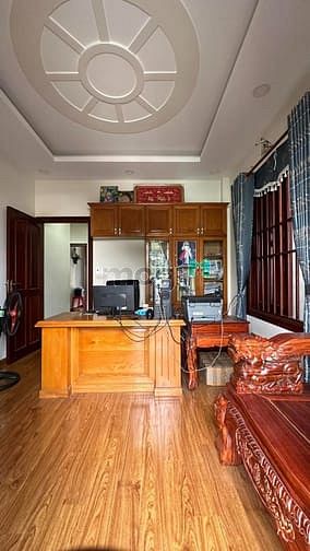 Hình ảnh Biệt Thự mặt tiền Tên Lửa - Ngang 8m, 3 Tầng, 5 PN, SHR Hoàn công đủ.