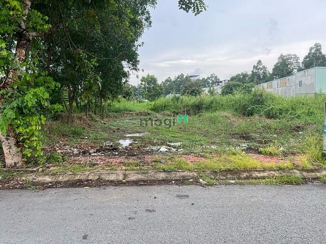 Hình ảnh cần bán 245m2, view sông, KDC Vĩnh Phú 1 - Giáp SG, chợ đầu mối