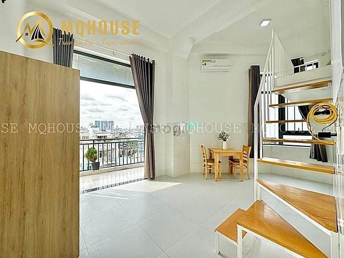 Hình ảnh Cho Thuê Căn Hộ Có Gác Ngay Lạc Long Quân Giá Rẻ