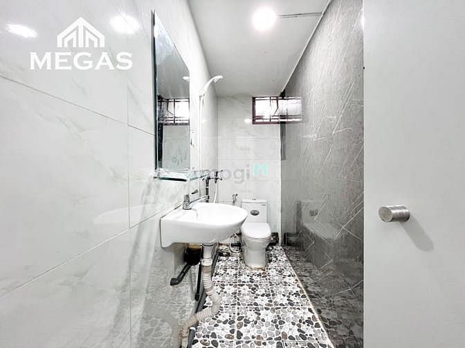 Hình ảnh Siêu Phẩm Căn Hộ ở Khu Tên Lửa trang bị ĐẦY ĐỦ NỘI THẤT và TÁCH BẾP