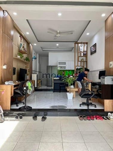 Hình ảnh NHÀ ĐẸP - THỦ ĐỨC - 55 m2 - hẻm Xe Tải - Chỉ 5.2 Tỷ