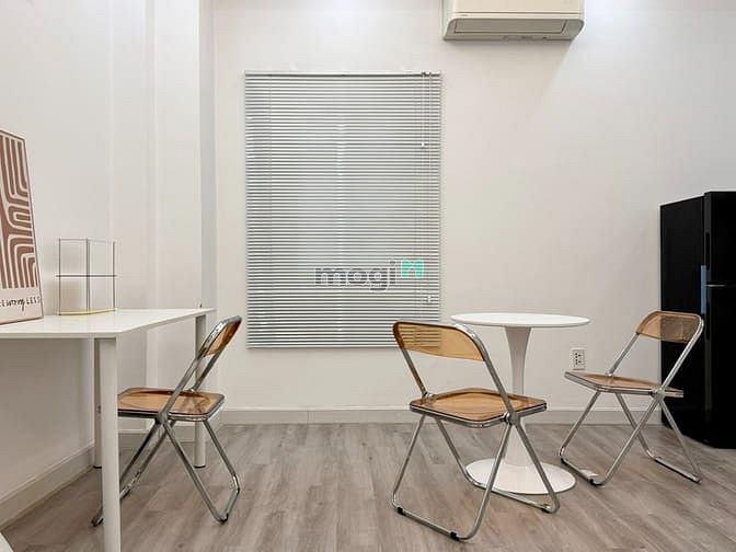 Hình ảnh Căn Hộ Cao Cấp Full Nội Thật Dọn Vô Là Ở Q1