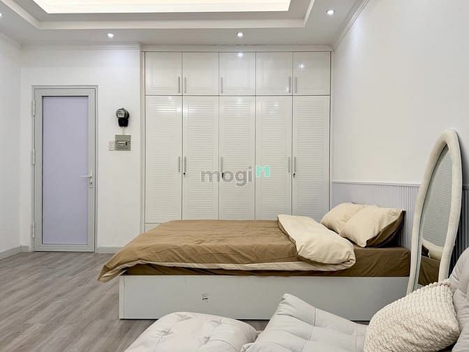 Hình ảnh Căn Hộ Cao Cấp Full Nội Thật Dọn Vô Là Ở Q1