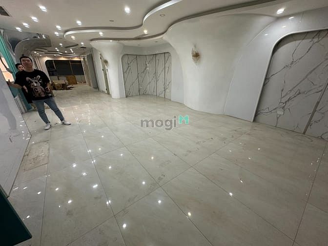Hình ảnh Cho thuê nhà mặt phố BÙI THỊ XUÂN, DT 136m2x5T + hầm, MT 6m, Giá 150tr