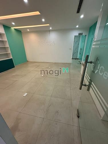 Hình ảnh Cho thuê nhà mặt phố BÙI THỊ XUÂN, DT 136m2x5T + hầm, MT 6m, Giá 150tr