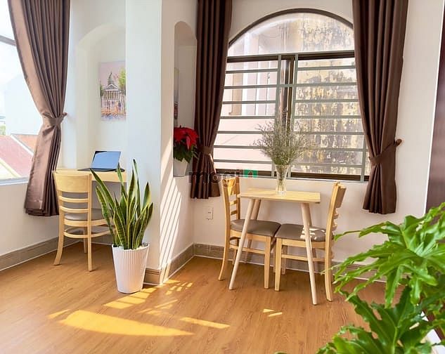 Hình ảnh (*Hình thật giá thật*) Studio full nội thất ngay Trần Hưng Đạo