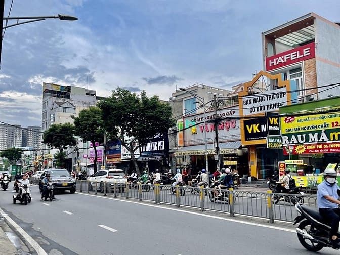 Hình ảnh NHÀ QUẬN 7- Có đẹp- Có cấp 4- chốt nhanh ạ!